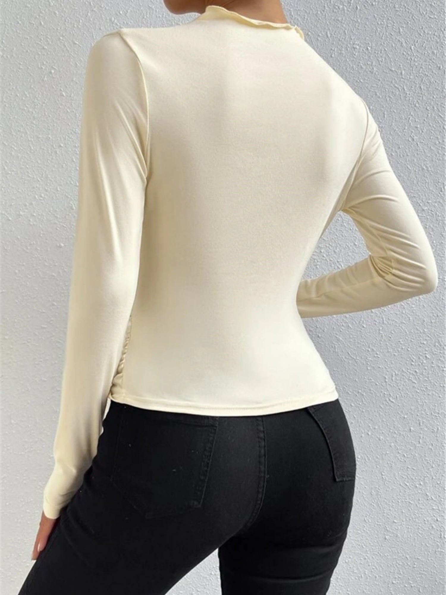 Pleated Solid Color Long-sleeved T-shirt