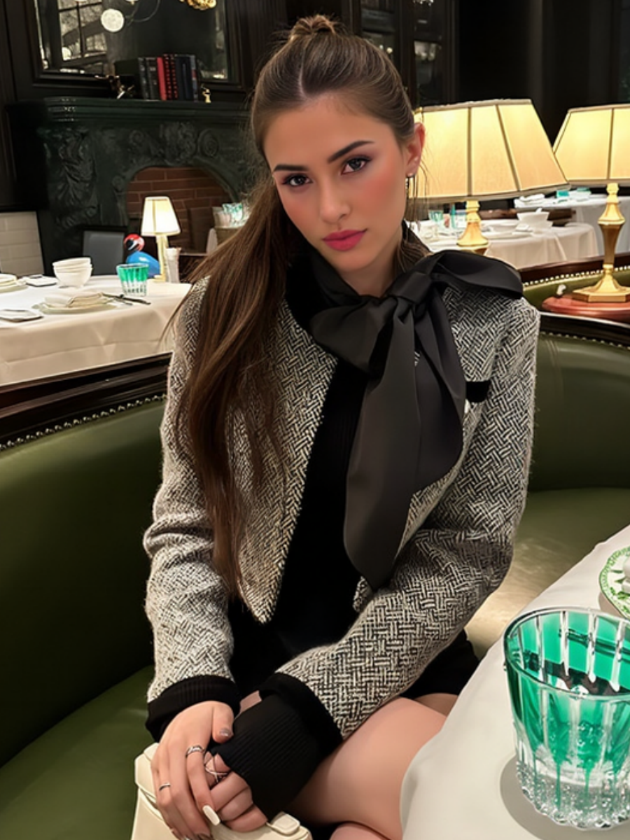 Black Big Bow Ribbon Long-sleeved Base Layer Fitted Top