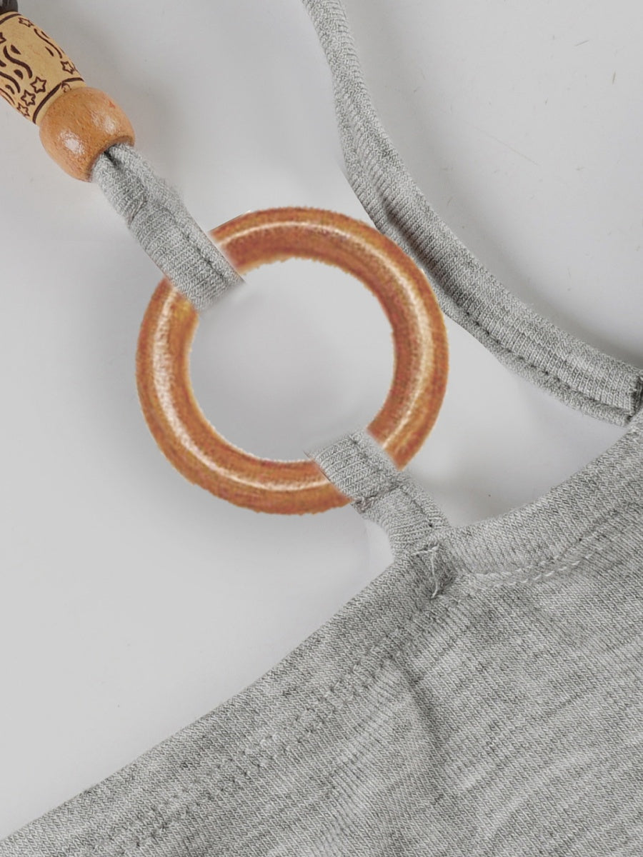 Off-the-shoulder  Bell sleeves  Cinched waist Halter neck top T-shirts