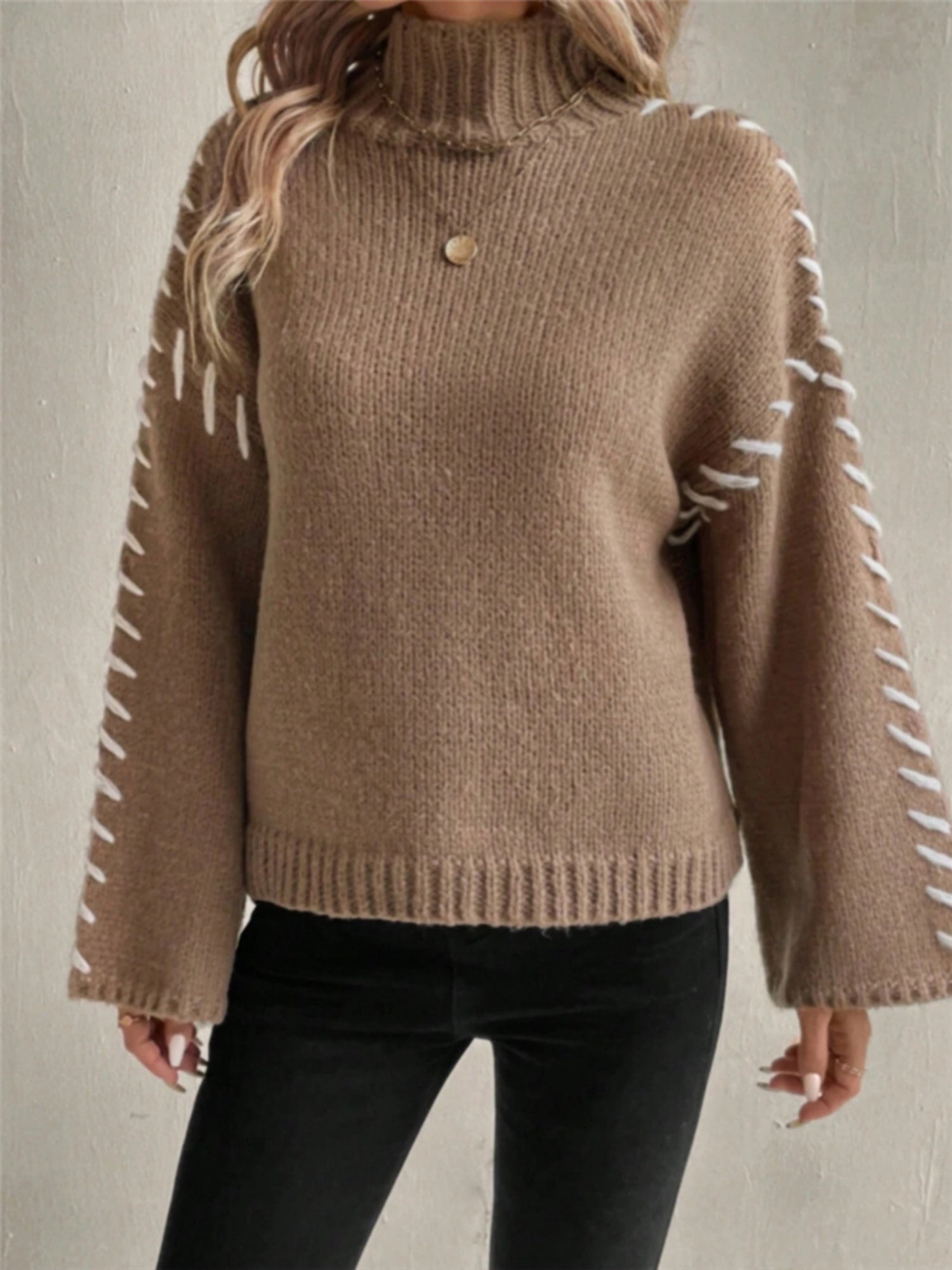 Turtleneck Contrasting Colors Solid Color Knitted Sweater