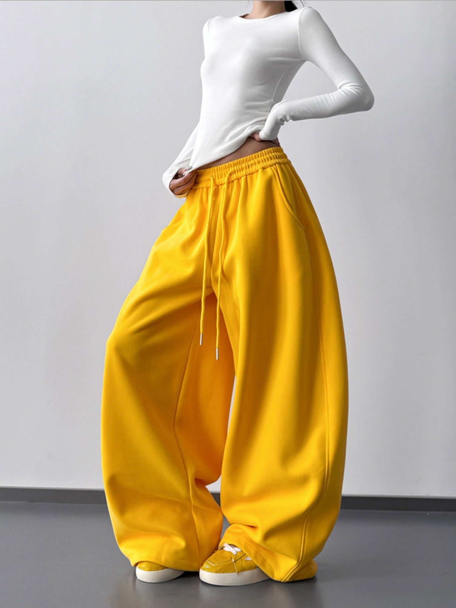 Drawstring Sweatpants Drape Sweatpants